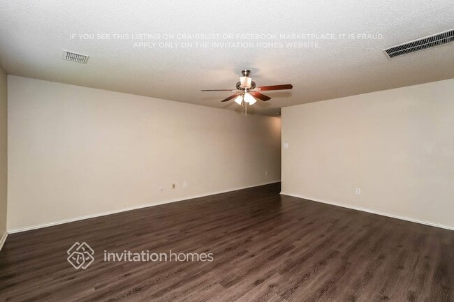 Building Photo - 4920 Waterford Dr