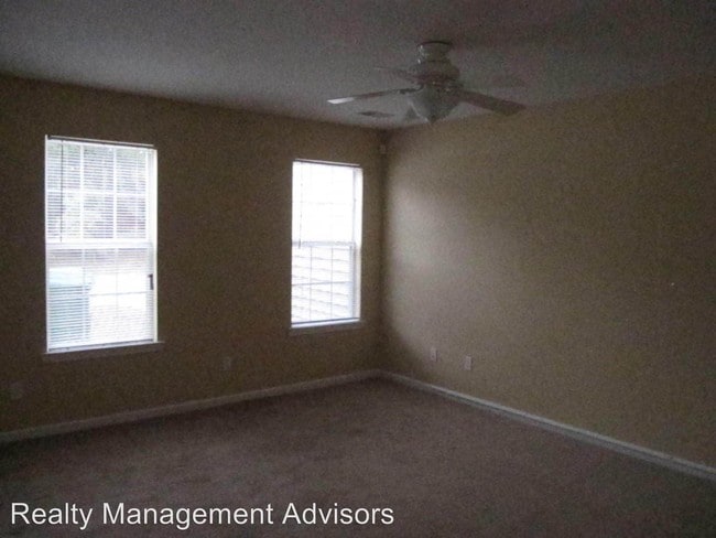 Building Photo - 3 br, 2.5 bath House - 223 Dillard Mill Dr