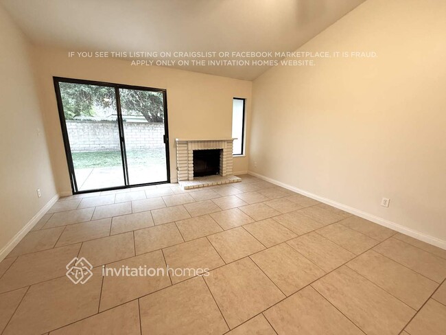 Building Photo - 25906 Adolfo Ct