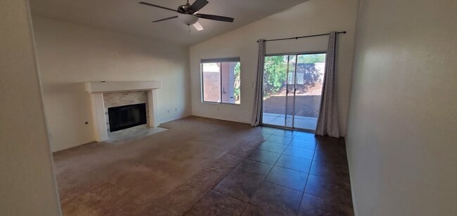 Foto del edificio - 1805 Quail Point Ct