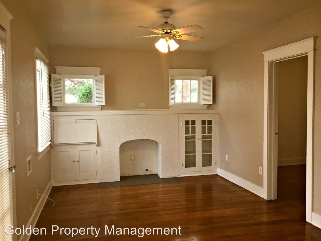 Primary Photo - 3127-3127 Juniper St
