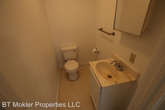 Foto del edificio - 303-307 W 9th Ave