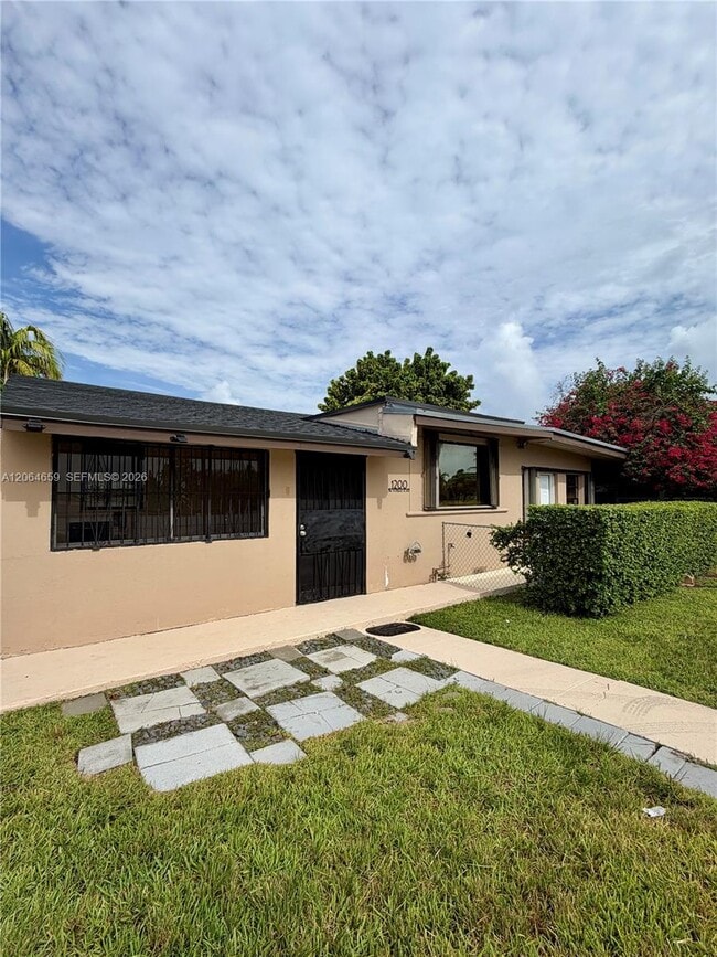 Building Photo - 1200 NW 37th Ave