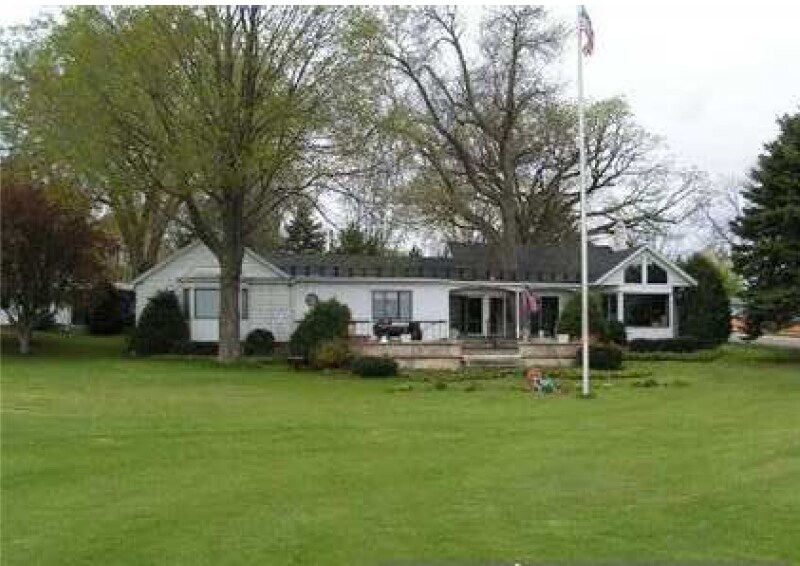 Primary Photo - 1401 Oak St S