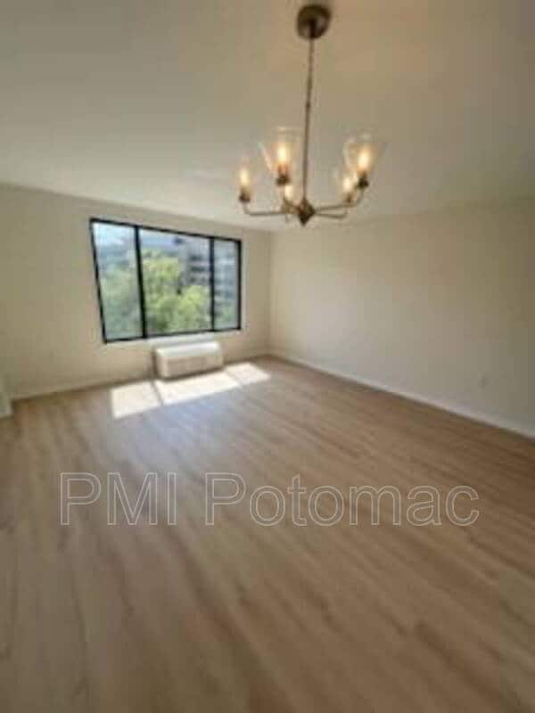 Photo - 2501 Calvert Street Northwest Apartment