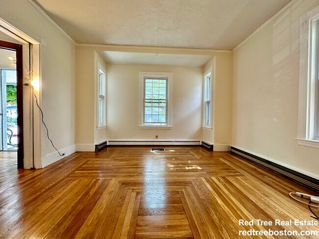 Foto del edificio - 45 N Beacon St