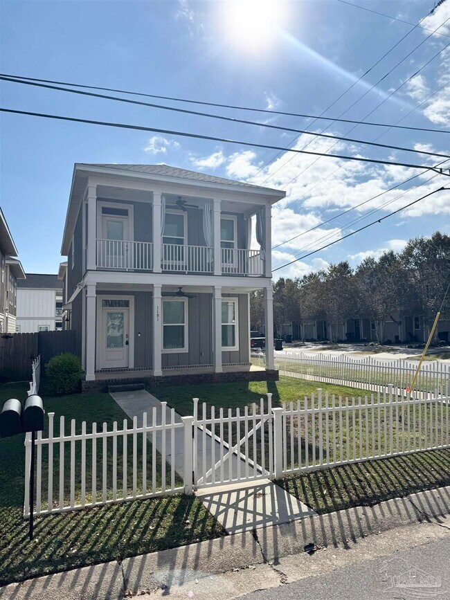 Foto del edificio - 1191 W Romana St