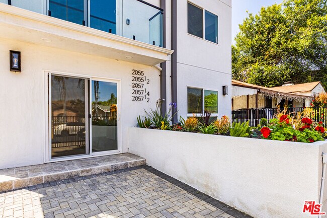 Foto del edificio - 2055 S Garth Ave