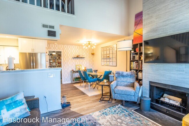 Foto del edificio - 3 br, 2 bath House - 977 Warwick Court