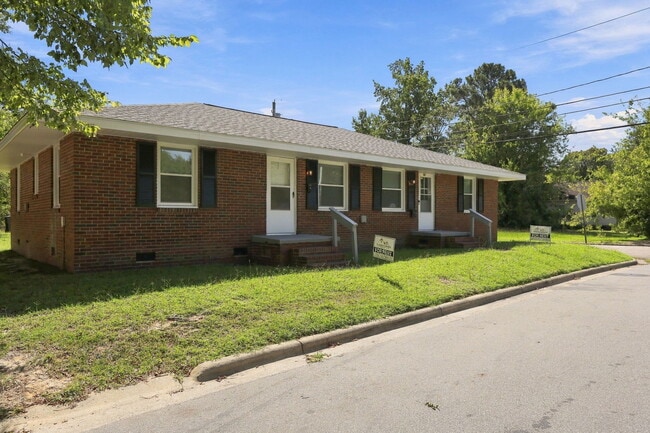 Photo - 519 McKinley Ave (Greenville, NC) Townhome