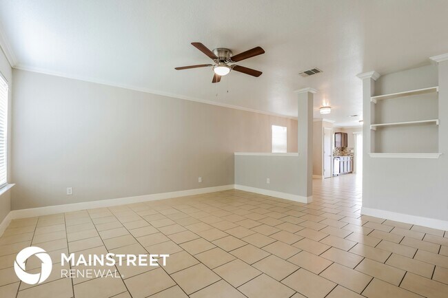 Foto del edificio - 6815 Meadow Ash Dr