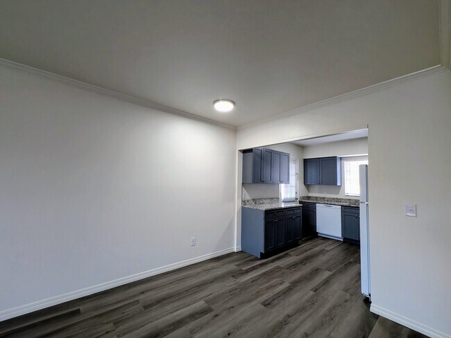 141 E. Davis Blvd #108 - Davis Islands Apartments