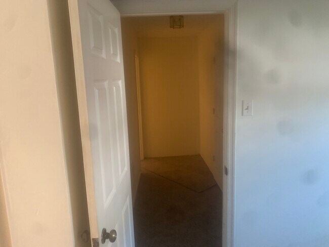 Building Photo - 3704 Trail Wood Ct