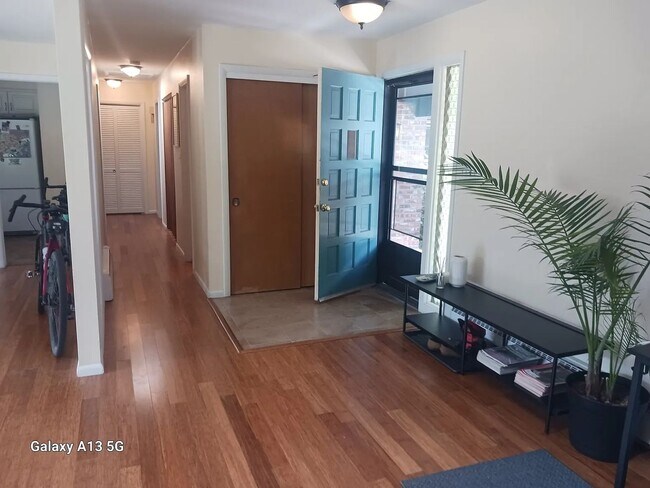 Foto del edificio - Single-level 2BR/1BA Townhome in Frasier M...