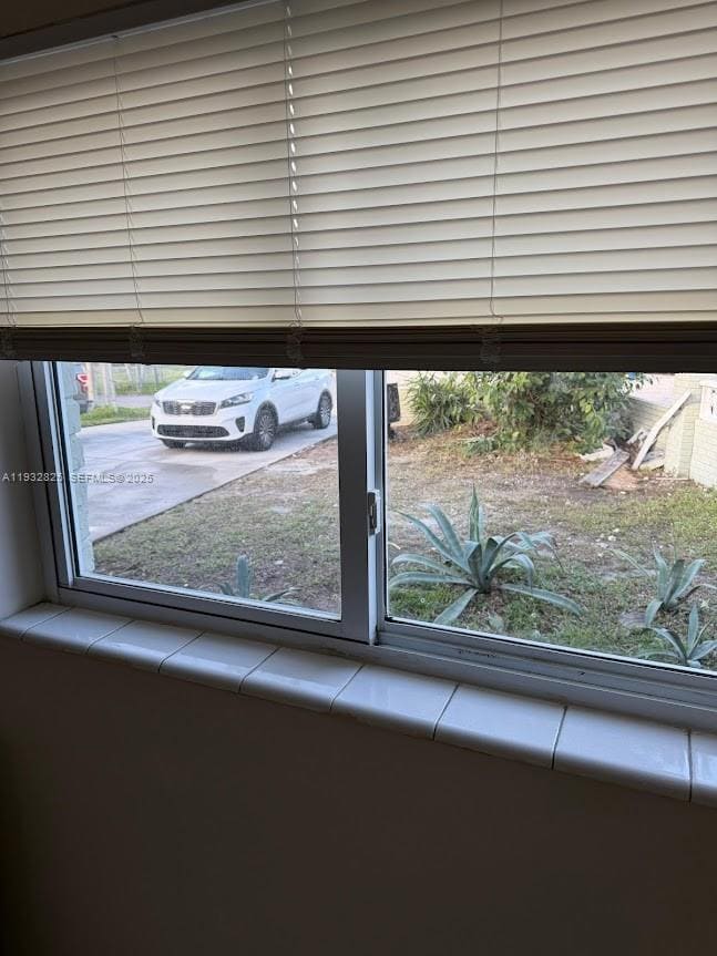 Foto del edificio - 1021 NW 25th Way