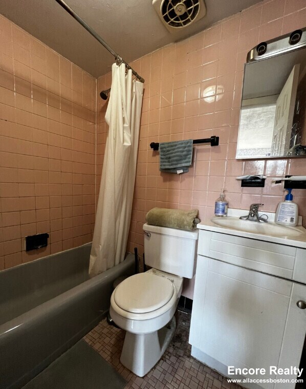 Foto del edificio - 153 Brighton Ave