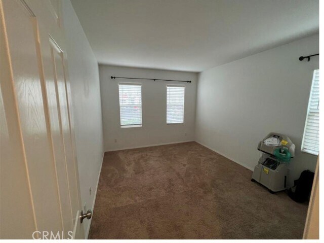 Foto del edificio - 1487 Adderstone Way