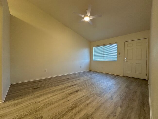 Building Photo - 405 S 6th St -- West Valley Real Estate