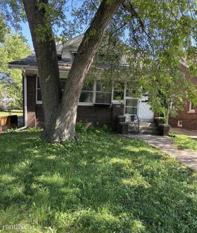 Primary Photo - 1303 E Nebraska Ave