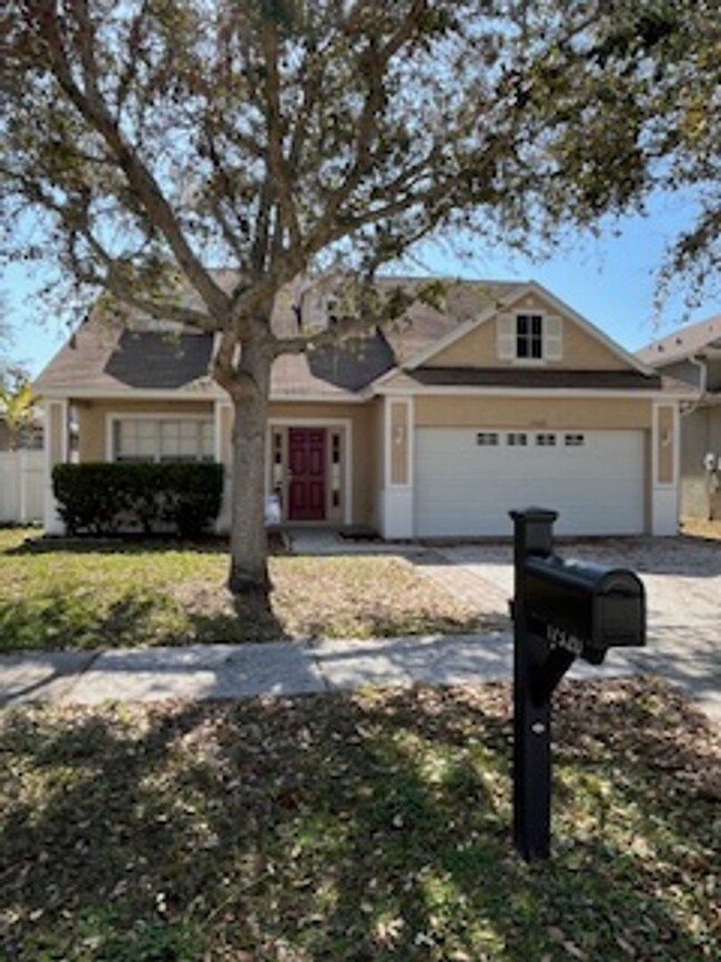 Building Photo - Spacious Land O’ Lakes Single Family Home ...