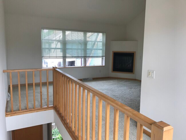 Dormitorio principal tipo loft - 18 N Baldwin St