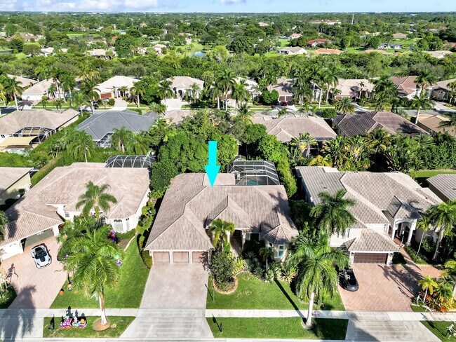 Foto del edificio - 21686 Fall River Dr