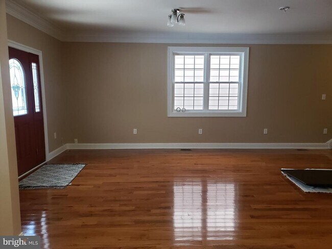 Foto del edificio - 7217 Auburn St
