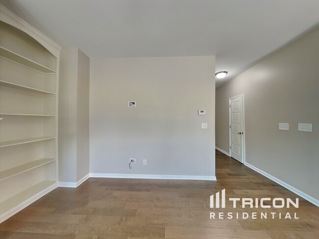 Building Photo - 277 Crawford Pkwy