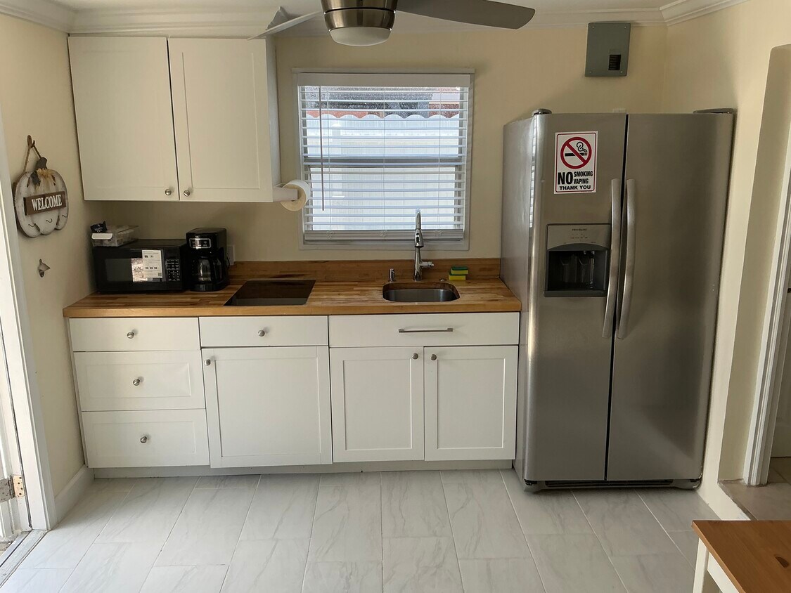 Foto principal - 2128 Longwood Rd