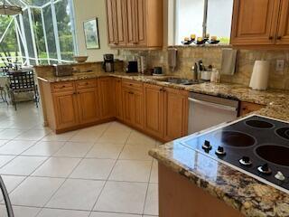Building Photo - 125 Windward Dr