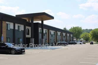 Building Photo - 1111 Range St