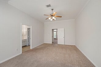 Building Photo - 1727 Hadley St