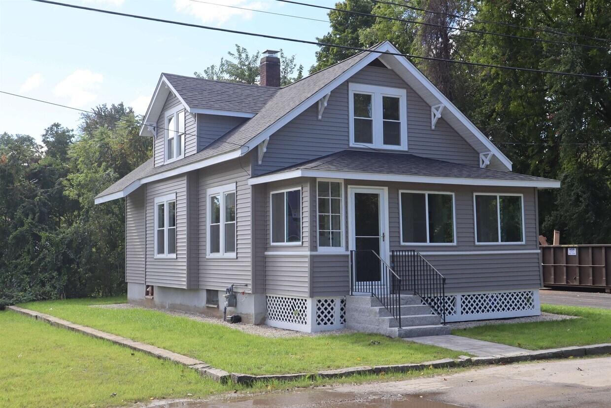 1 Poplar Ave, Concord, NH 03301 House Rental in Concord, NH