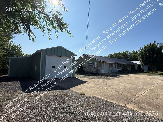 Foto del edificio - 2071 Camp Swatara Rd