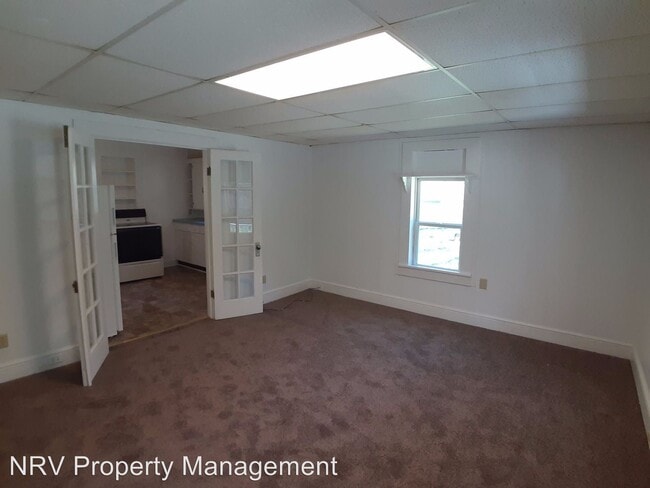 Building Photo - 2 br, 1 bath House - 3171 Pilot Road