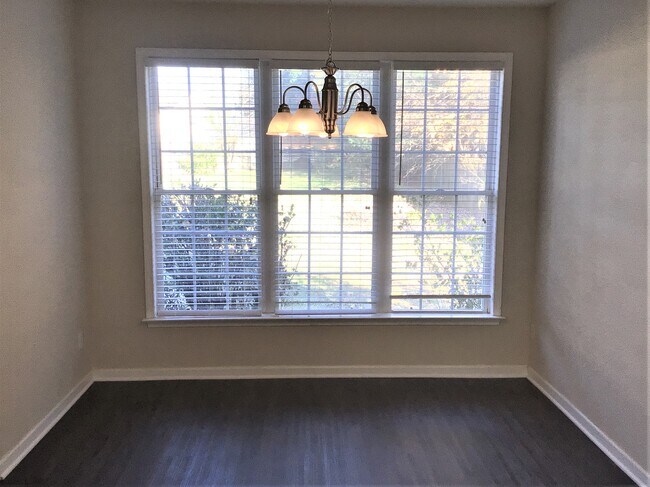 Foto del edificio - 2312 Meadow Gate Drive