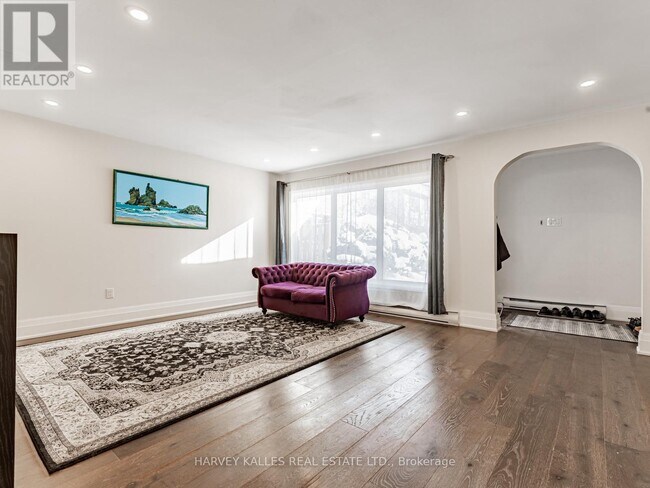 Photo du bâtiment - 19 Coach Liteway