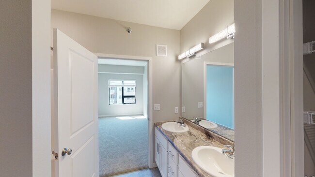 2 Bedroom - Northern Lights