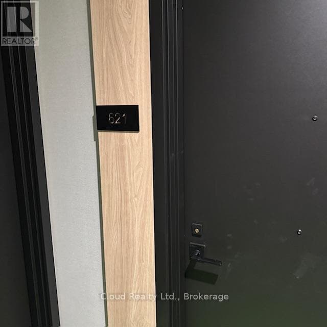 Photo du bâtiment - 500 Plains Rd E