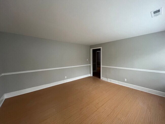 Foto del edificio - 3113 Tuckaseegee Rd