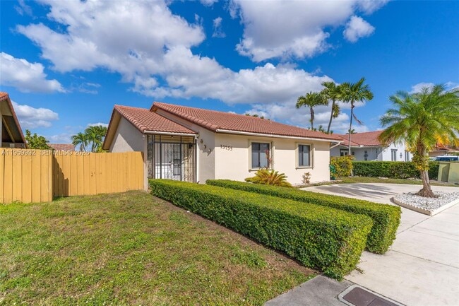 Foto del edificio - 13755 SW 23rd Terrace