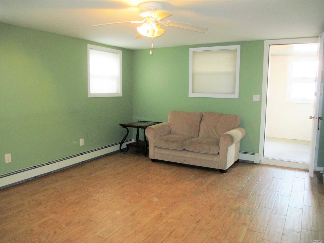Foto principal - 49 Mohawk Ave