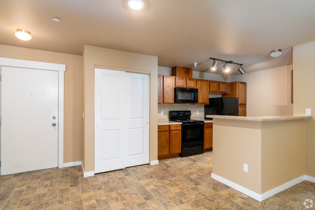 Building Photo - Basalt Ridge Apartments