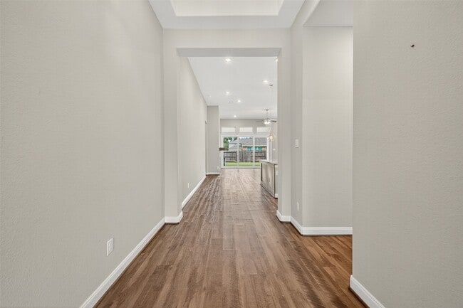 Building Photo - 4403 Tumbling Leaf Ct