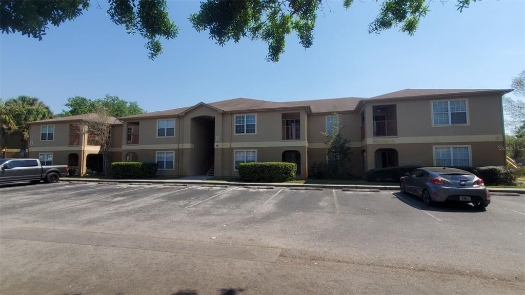Foto principal - 5908 Brickleberry Ln