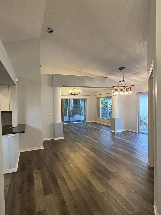 Building Photo - 3/2 with 2 car garage in great location