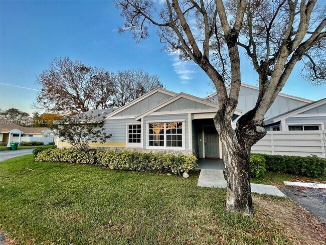 Foto del edificio - 13754 SW 147th Cir Ln