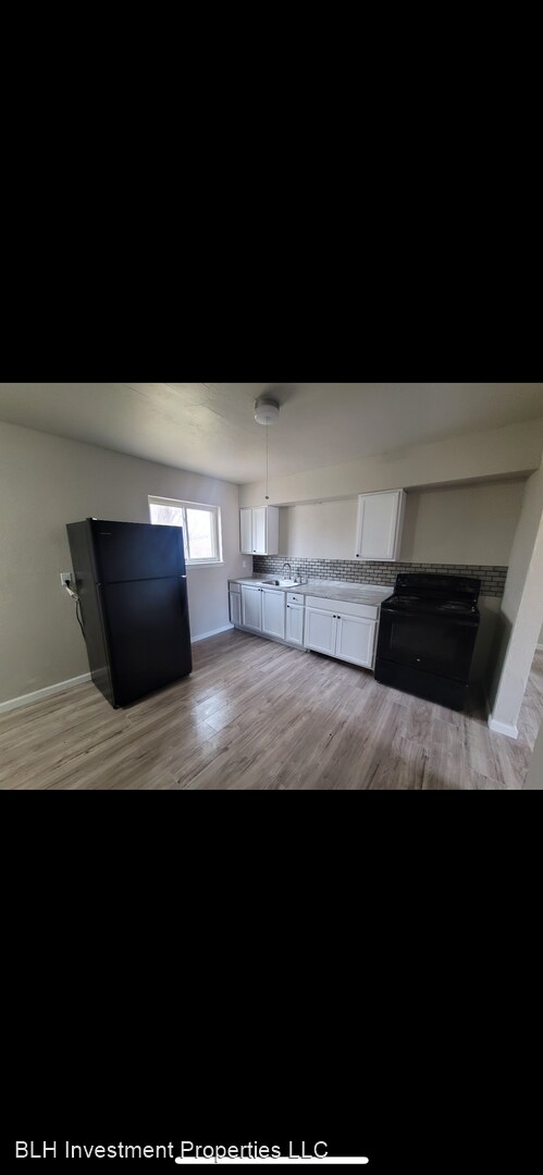 Building Photo - 4 br, 1.5 bath House - 1908 N Timber Avenue