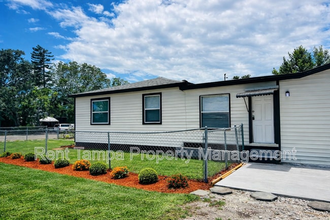 Building Photo - 4801 10th Ave S