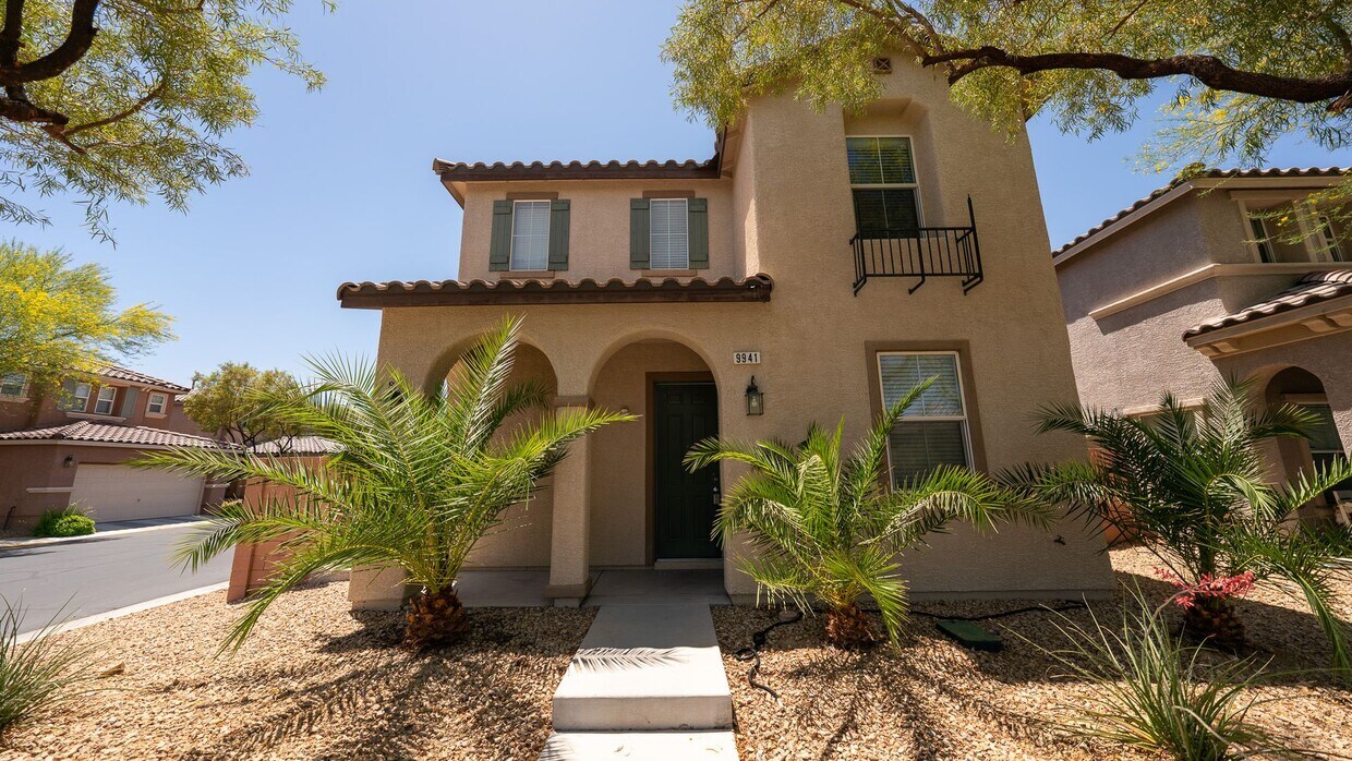 Primary Photo - Stunning 2-Story Home in Mountains Edge!